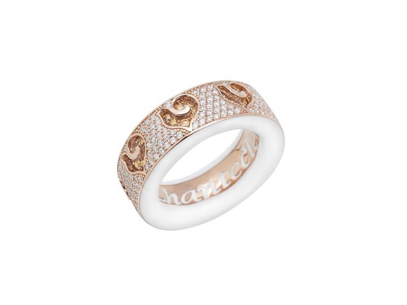 RING IN ROSE GOLD AND PAVE 'OF DIAMONDS, ROOSTERS IN CHAMPAGNE DIAMONDS AND WHITE ENAMEL CAROUSEL CHANTECLER 41110